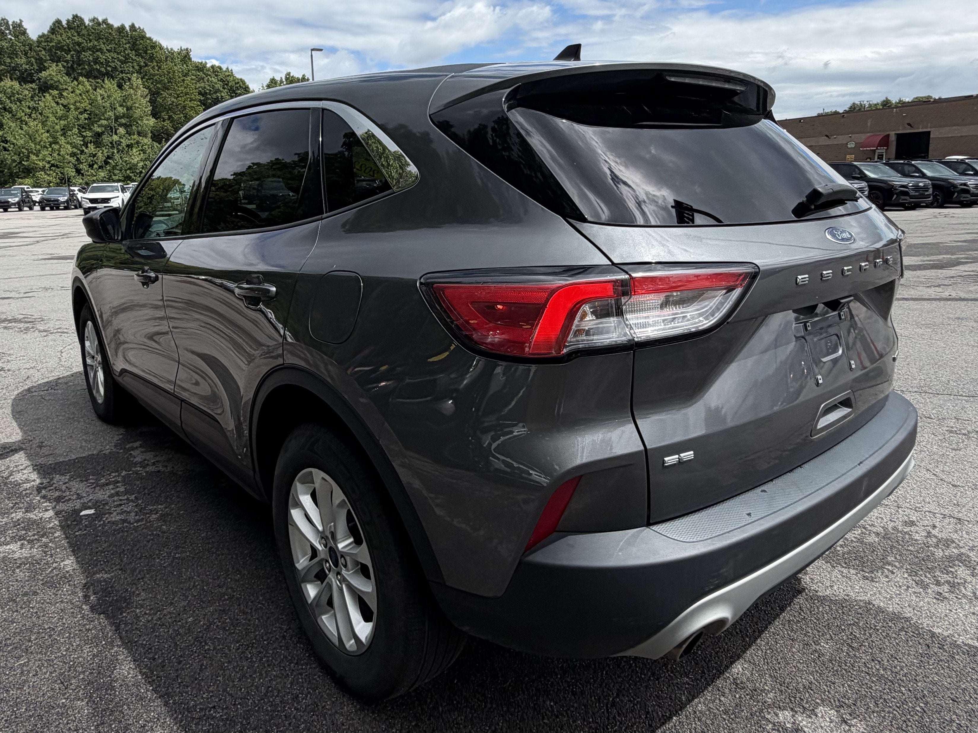 2022 Ford Escape Hybrid SE