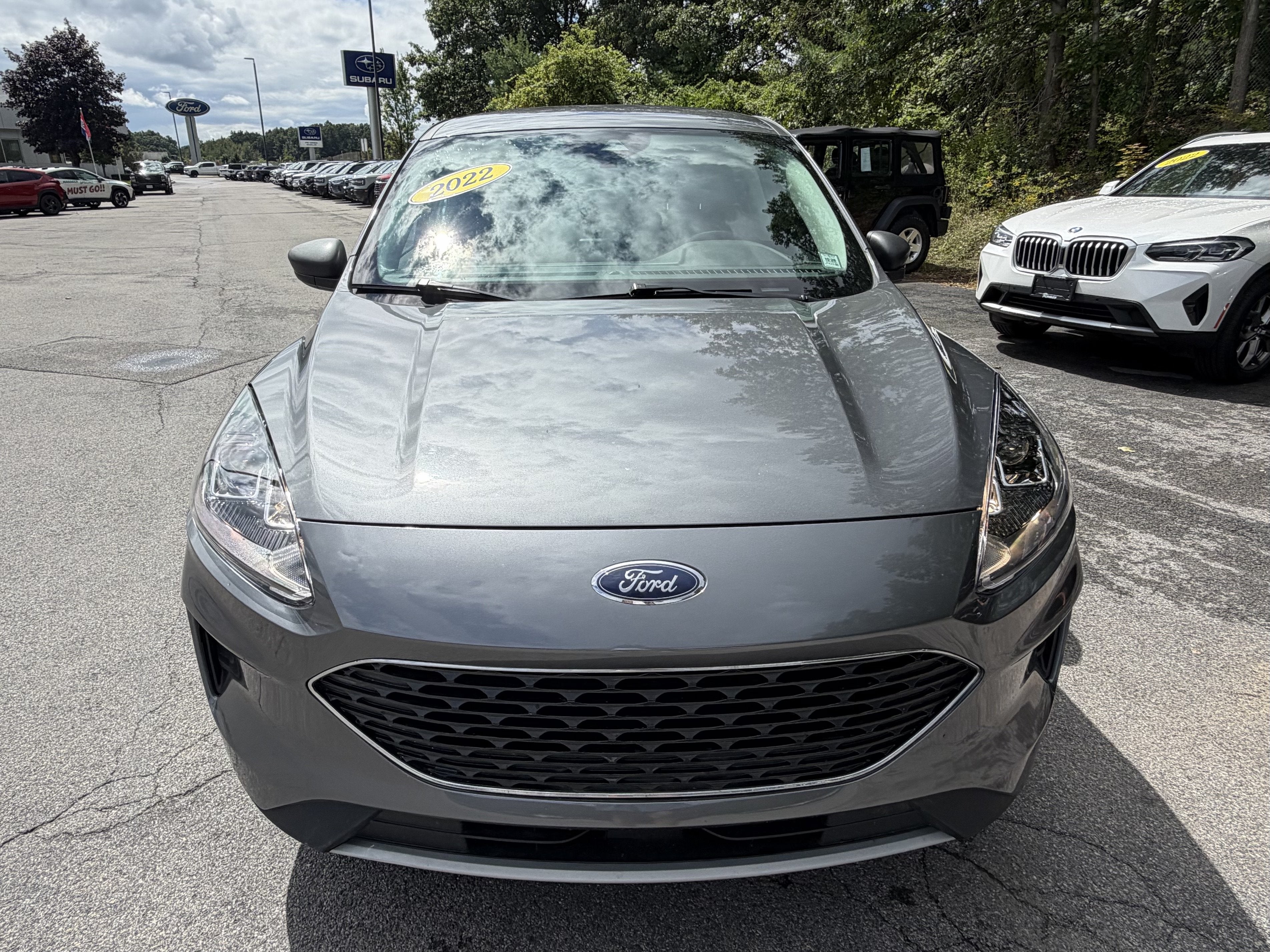 2022 Ford Escape Hybrid SE