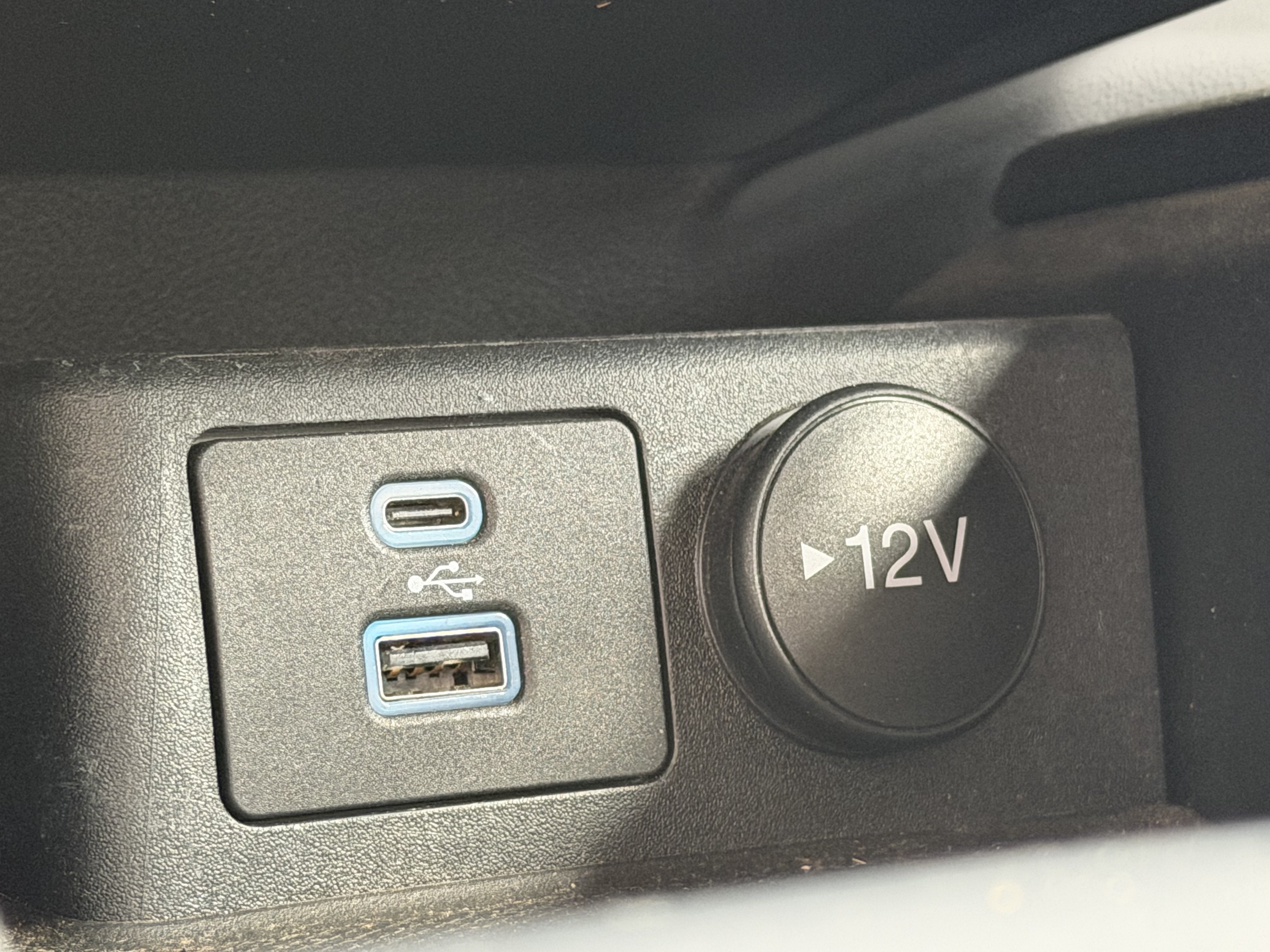 2022 Ford Escape Hybrid SE