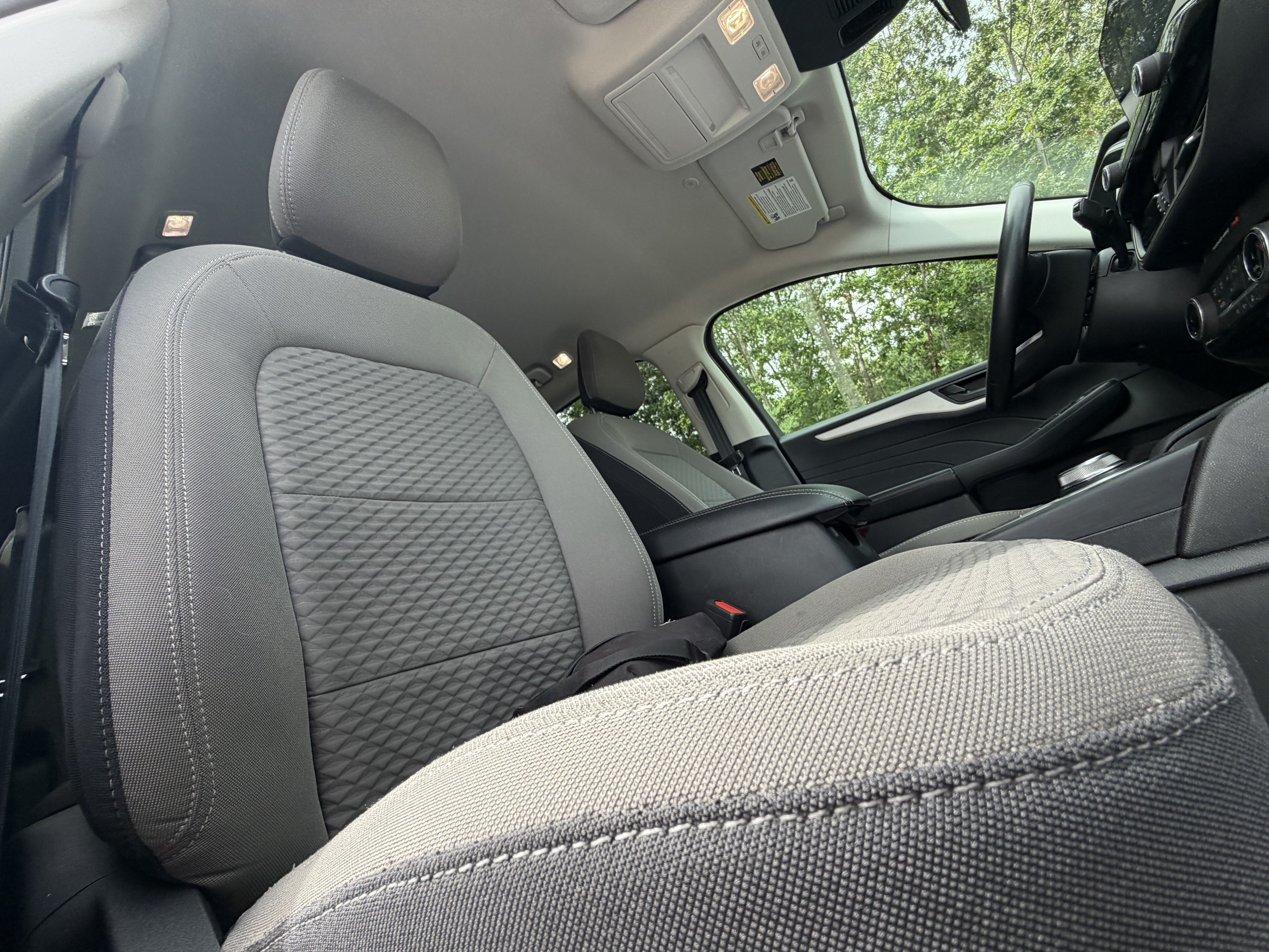 2022 Ford Escape Hybrid SE