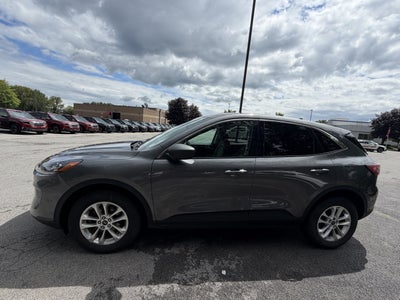 2022 Ford Escape Hybrid SE