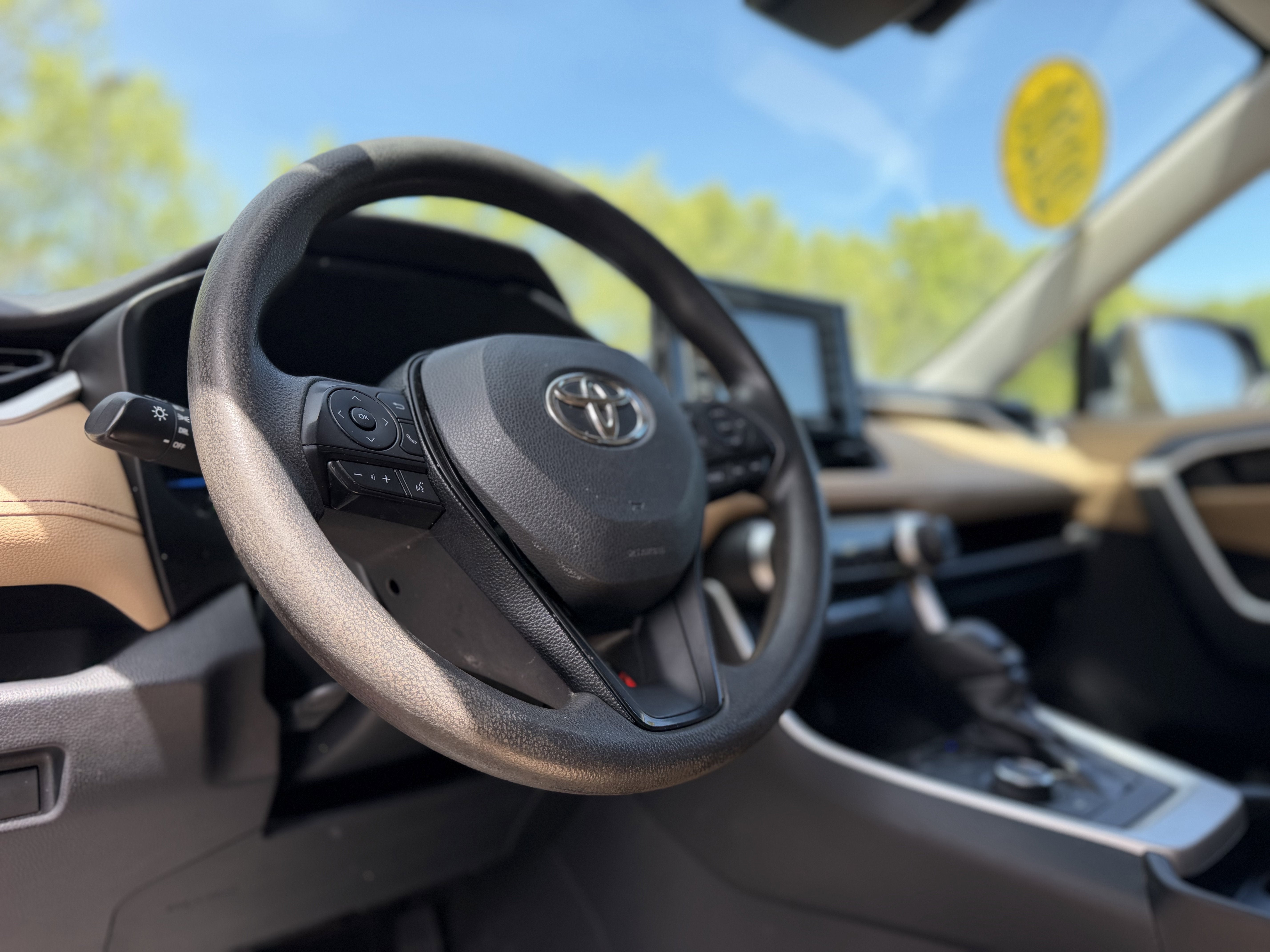 2020 Toyota RAV4 Hybrid LE