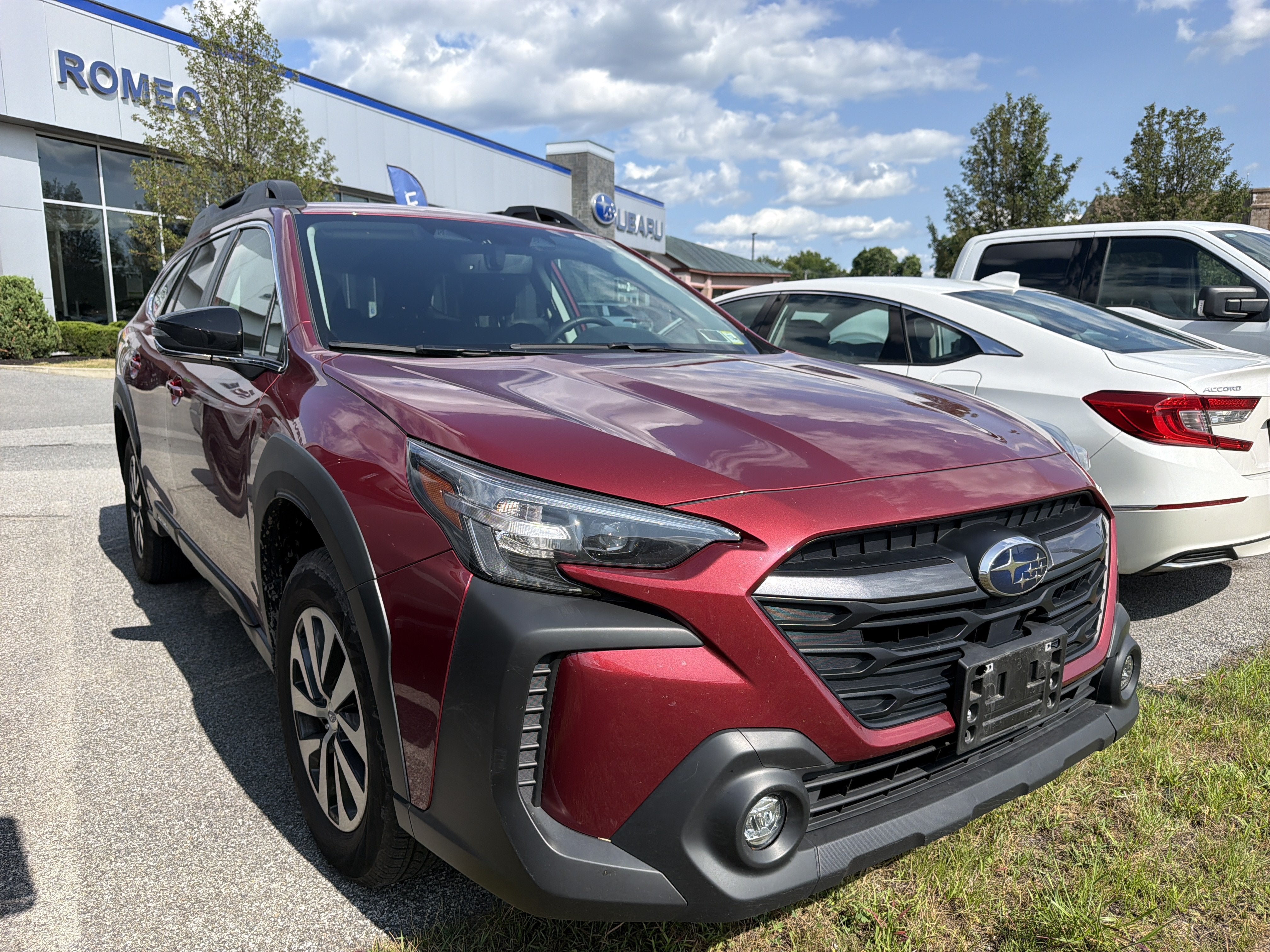 2025 Subaru Outback Premium