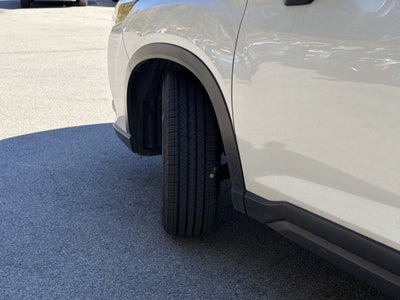 2023 Subaru Forester Base