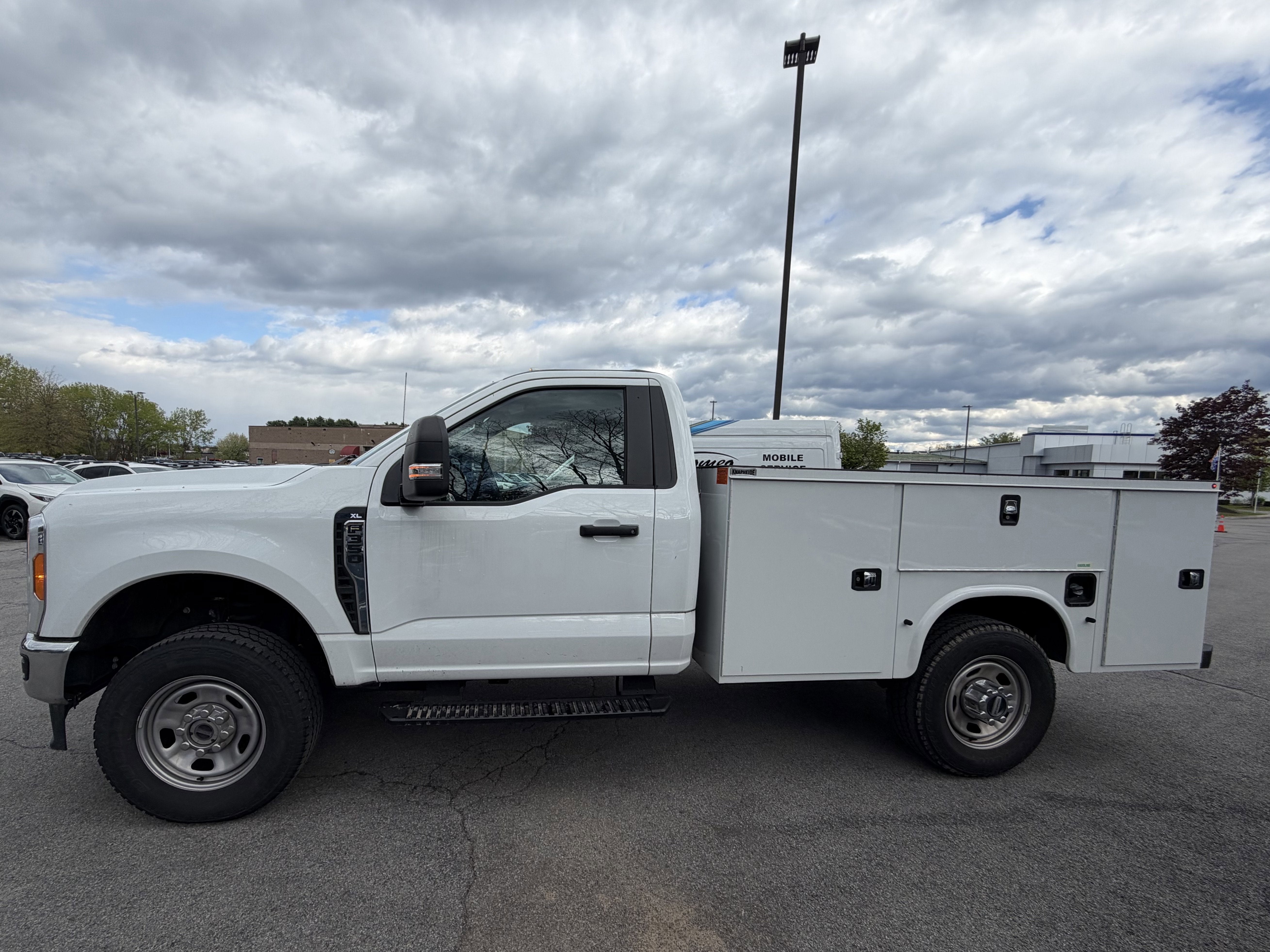 2023 Ford F-350SD XL