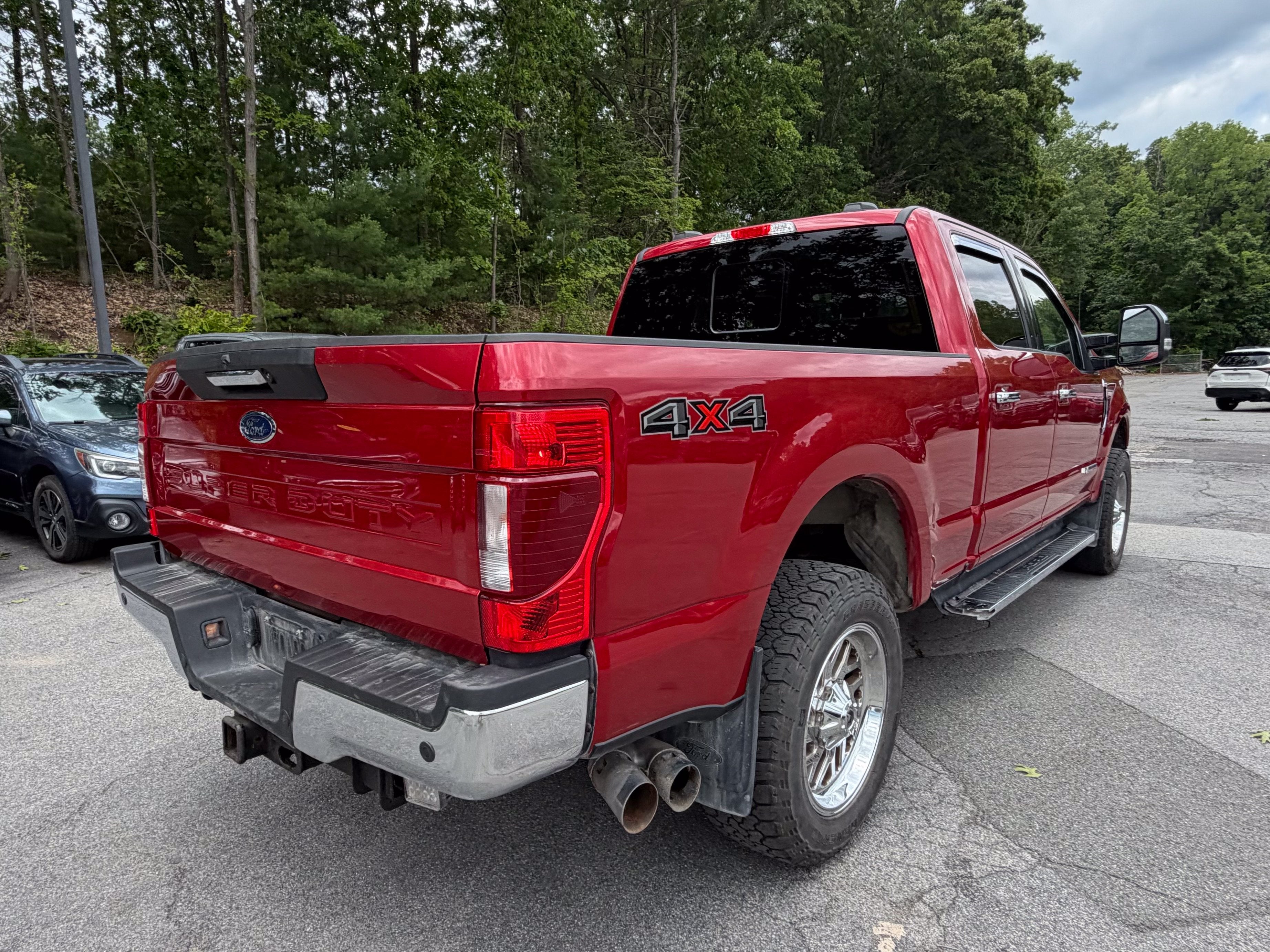 2022 Ford F-350SD Lariat