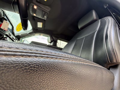 2022 Ford F-350SD Lariat