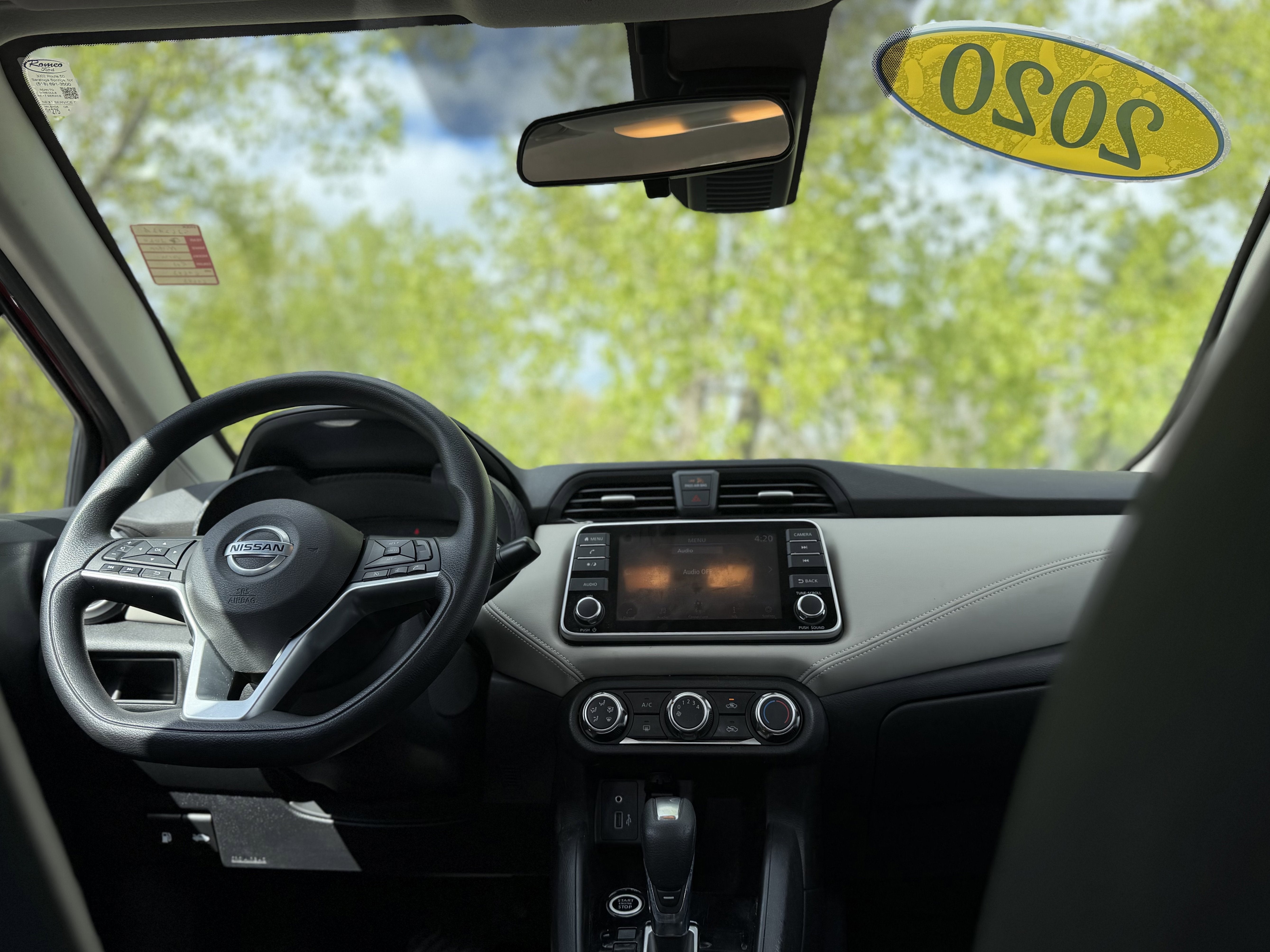 2020 Nissan Versa 1.6 SV