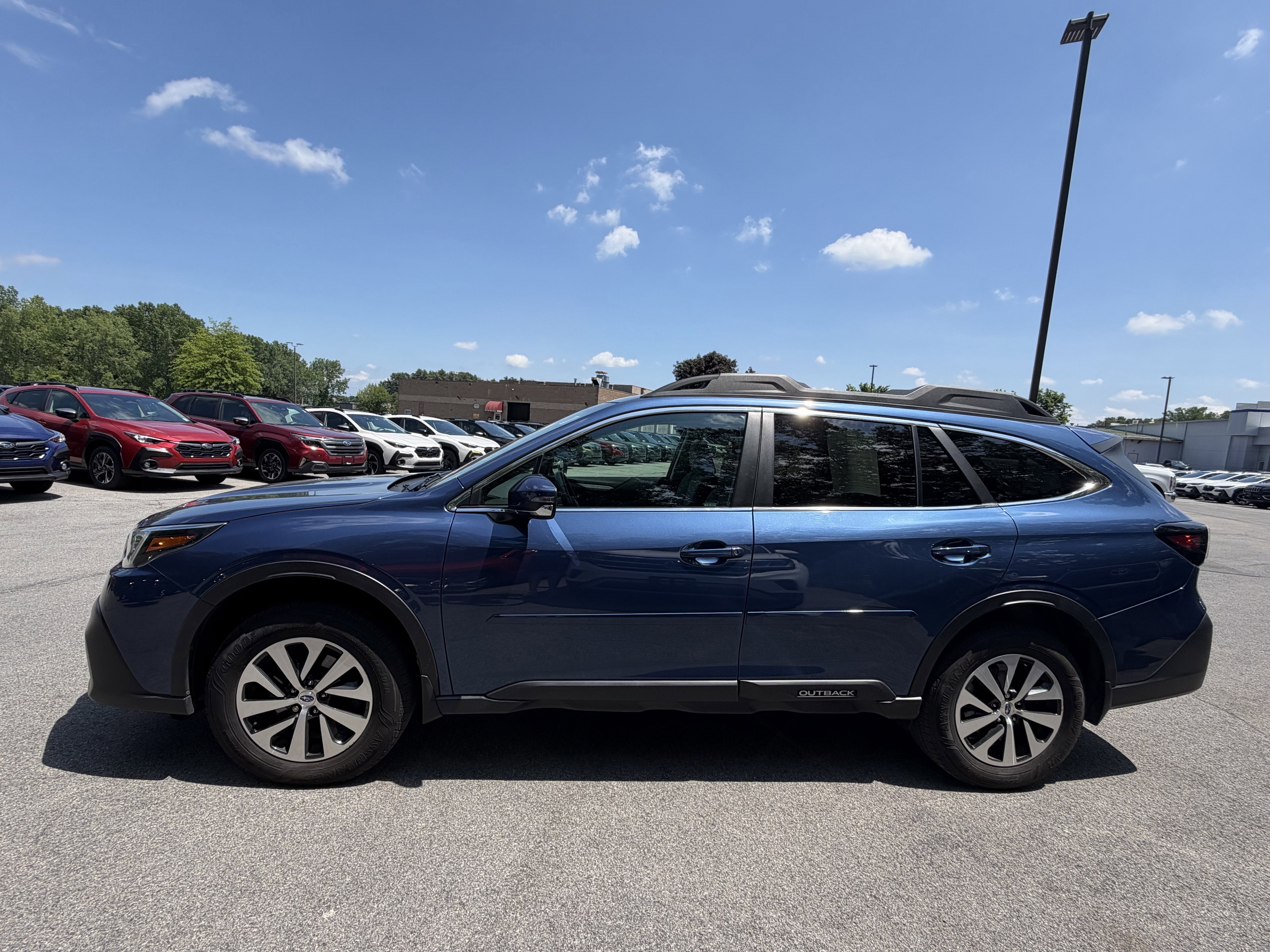 2020 Subaru Outback Premium