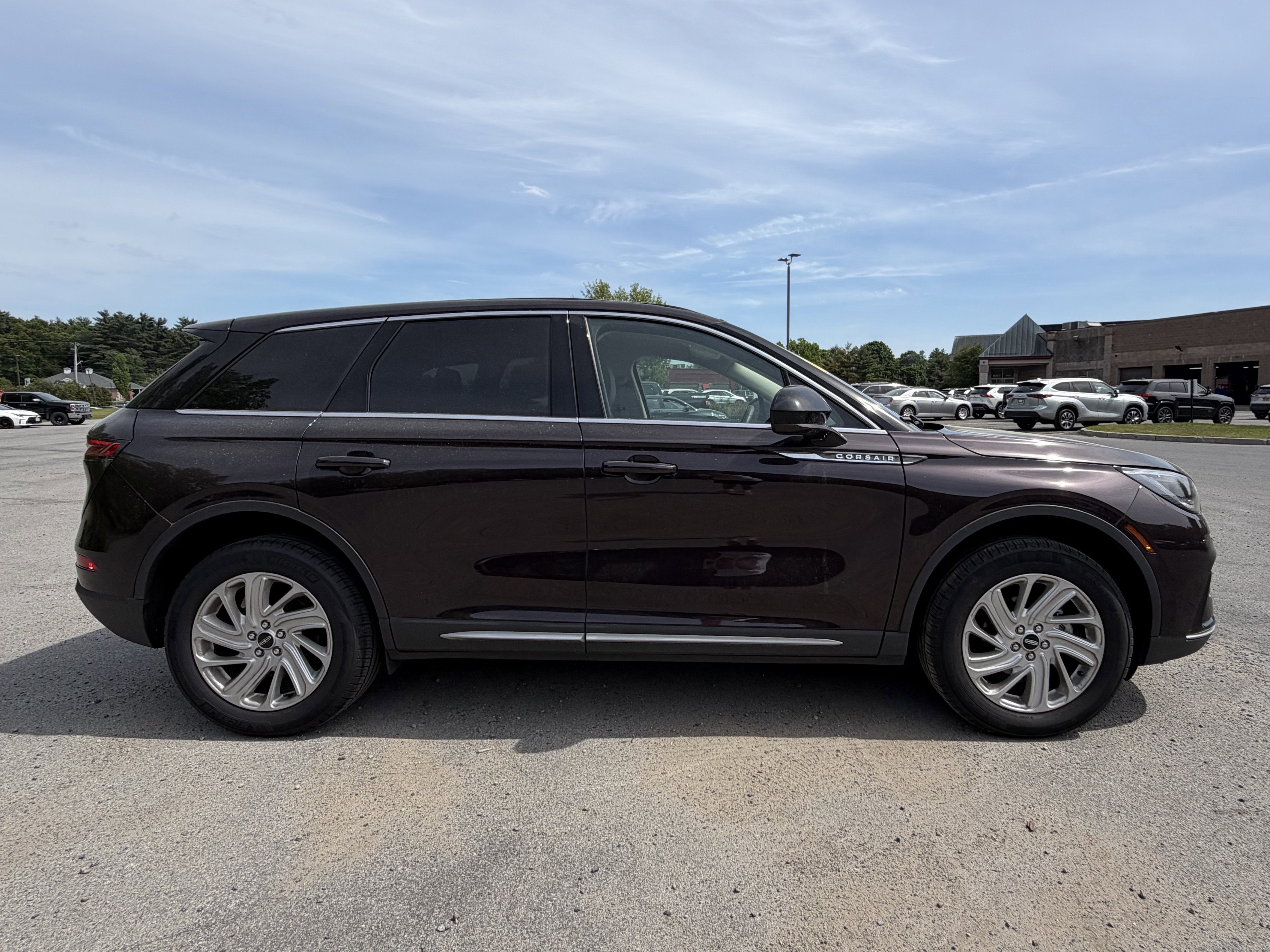 2023 Lincoln Corsair Standard