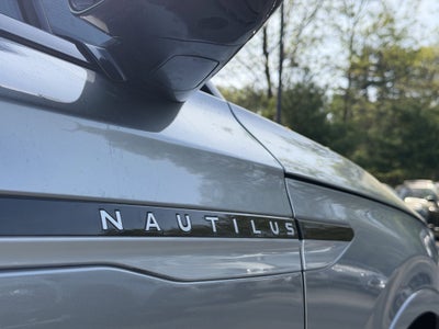 2024 Lincoln Nautilus Reserve