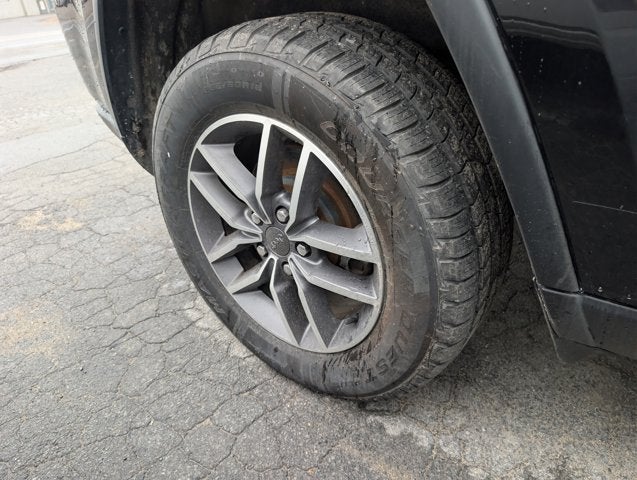2020 Jeep Grand Cherokee Laredo E