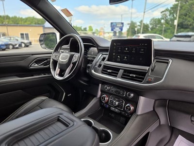 2022 GMC Yukon XL SLT