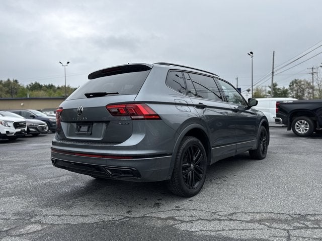 2022 Volkswagen Tiguan 2.0T SE R-Line Black