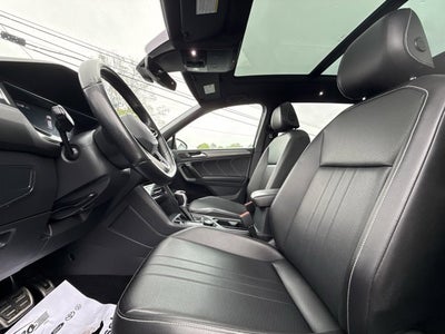 2022 Volkswagen Tiguan 2.0T SE R-Line Black