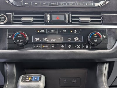 2022 Nissan Pathfinder SL