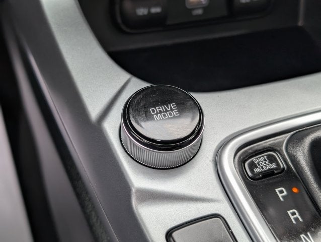2025 Kia Seltos LX